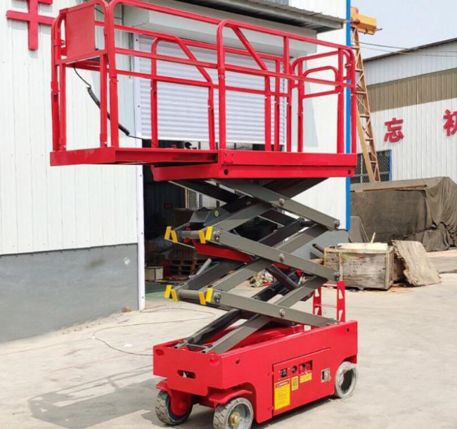 洛隆移动剪叉式升降机